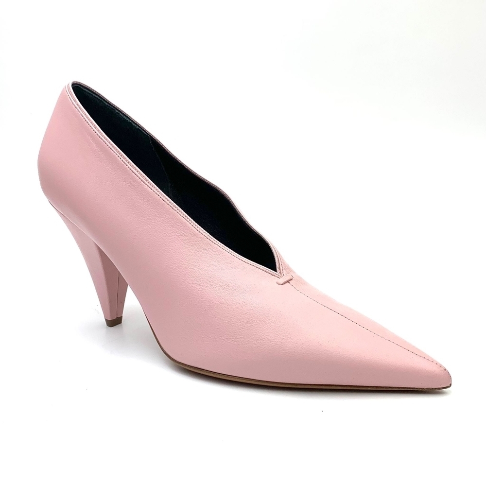 Céline  V neck Pointed Toe Pumps sz 6